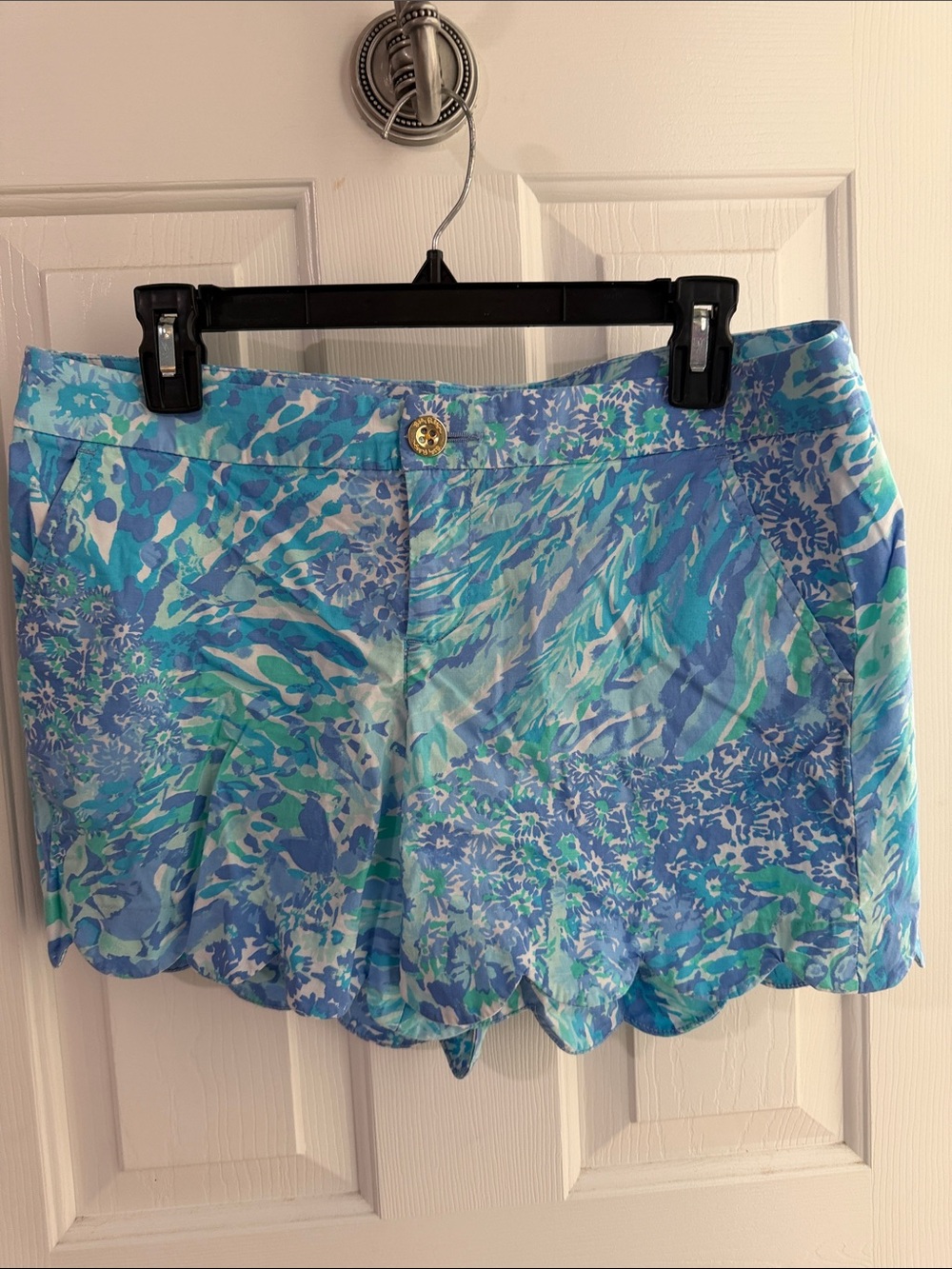 Lilly Pulitzer Blue Aqua Floral Scallop-Hem Short